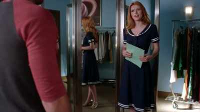 I-I thought you were a set PA
like Adam. - Famous in Love