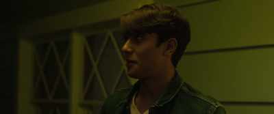 I... I wish. [chuckles] - Annabelle Comes Home