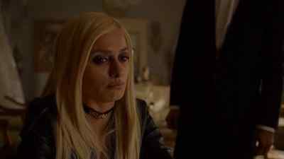 :
I ignored his call. - American Crime Story