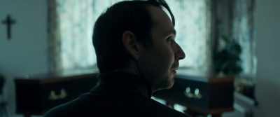 I-I'll just pop these
down here. - Mandrake