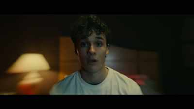 - I-I'm having a hard time. - Deadly Class