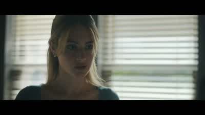 I-I'm sorry. - Tell Me Lies