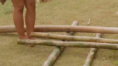 - I imagine.
- We could go that way. - Naked and Afraid of Love