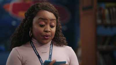 "I once impersonated Jill Scott to get - Abbott Elementary