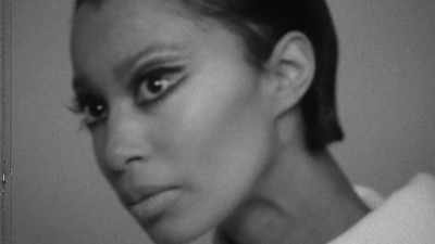 Și în doar două luni, - Donyale Luna: Supermodel