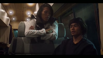 I was in middle school, in Chigasaki. - Chasing Waves