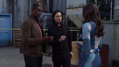 I just had a vision. - Supergirl