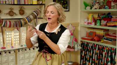 I was just admiring
this beer can that - At Home with Amy Sedaris