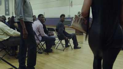♪ I just be chasin' that bread
and dodging the feds ♪ - South Side