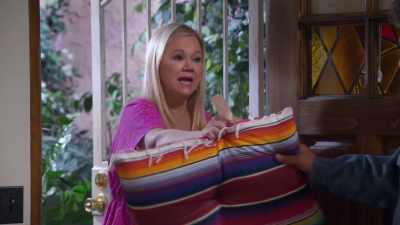 I just came by to drop
off this bed for Churro - Lopez vs Lopez