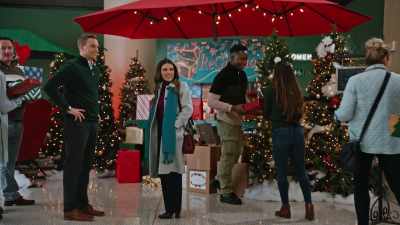 I just came down to see
if anyone would show up, - The Jinglebell Jubilee