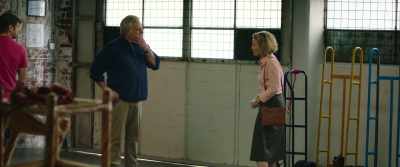 I just came to get a file that
my colleague left behind. - How to Please a Woman