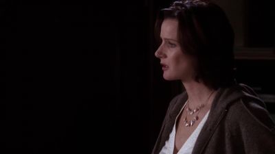 I JUST CAN'T BECOME THIS
TOTALLY DIFFERENT PERSON - Six Feet Under
