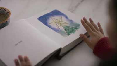 I just can't believe
he didn't tell me - The Picture of Christmas