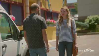 I just... [chuckles]
I wanna give you a hug. - The Gabby Petito Story