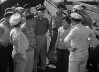 - I just didn't have anywhere to go.
- All right, go back to your work. - Son of Kong