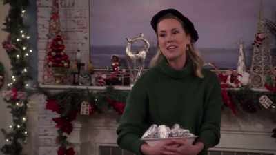 I just don't like people springing things
on me at the very last second, - Merry Happy Whatever