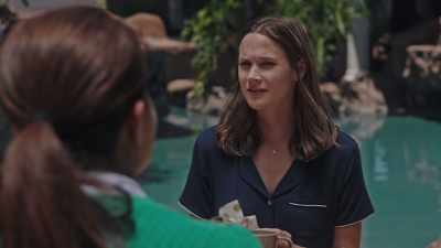 - I just don't really think
I'm qualified - Picture Perfect Lies