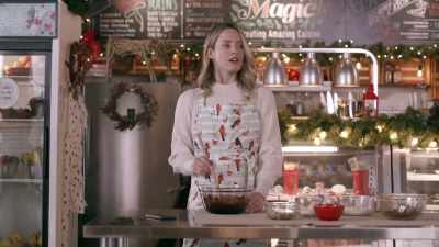 I just dropped off
the Christmas cupcake tree, - Catering Christmas