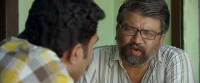 I just gave you a hint..
- Will he tell this to everyone? - Thondimuthalum Driksakshiyum