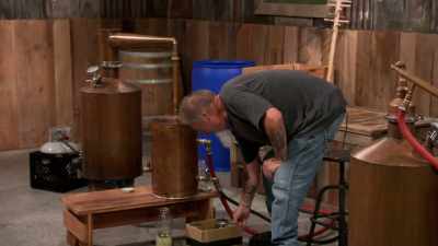 I just hope these
judges can see - Moonshiners: Master Distiller