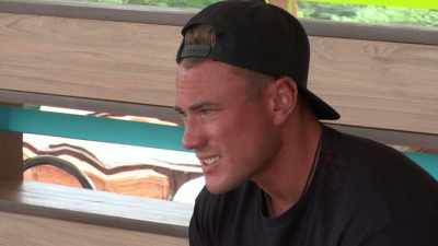 I was just‐‐
I was losing myself, - Love Island