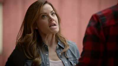 I just... I really need
to concentrate - Batwoman