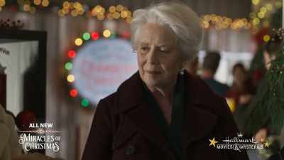 I just, I want more time
to be creative, - Cranberry Christmas