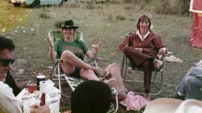 I just was incredulous
on what little she lived on. - Raise Hell: The Life & Times of Molly Ivins