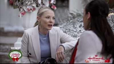 I just interviewed with the
Brooks Museum - Christmas at Graceland: Home for the Holidays