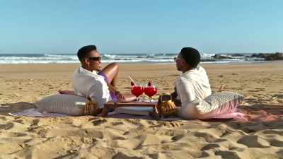 I was just like,
I'm going into this villa. - Love Never Lies: South Africa