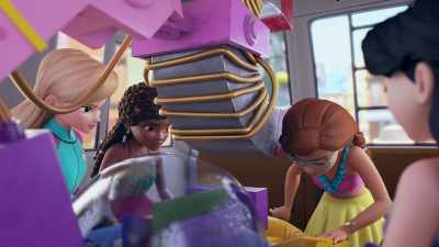 I just need to activate
my underwater magnet creature - LEGO Friends: Girls on a Mission