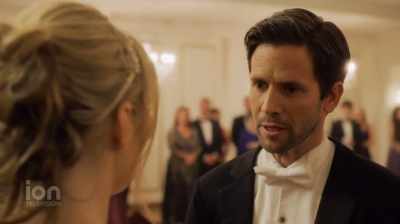 I just needed to let
you know how I truly feel. - Best Christmas Ball Ever!