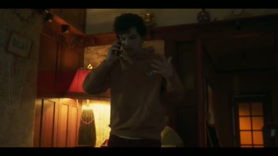 I just saw Simon. Yeah.
Uh... He says hi. - The Messenger