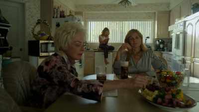 - I just think it's funny.
- Oh, it's not. - Dirty John