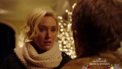 I just think there's something
special about this place. - Romance at Reindeer Lodge
