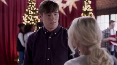 I just think your voice
deserves to be heard - A Christmas Love Story