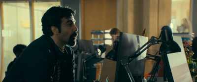 I was just thinking
you come in here, - The Beekeeper
