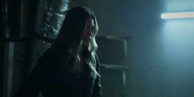 - I just had to know, I couldn't leave.
- Geri. Hey, hey. - Walker
