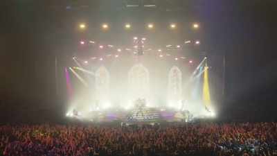 ♪ I just wanna be ♪ - Ghost: Rite Here Rite Now