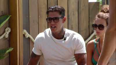 I just wanna say that
to everyone, - Love Island