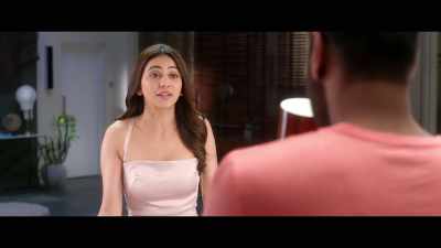 I just want to make it clear - De De Pyaar De