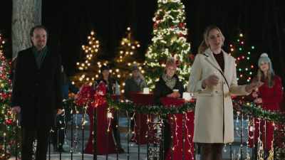I just wanted to say a huge
thank you - Engaged by Christmas