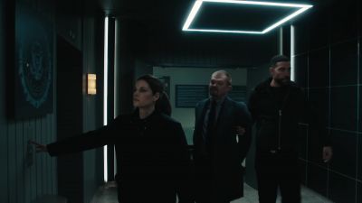 - I keep telling you
I don't know anything. - FBI