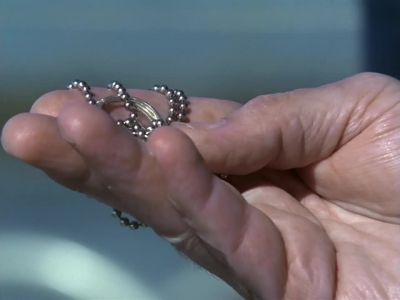I kept that safe for you. - Farscape