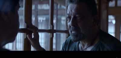 I kept wondering... In this big city, - Sadak 2
