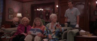 I kind of need to use the televis - Grandma's Boy