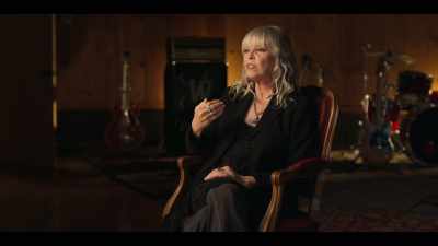 I knew that I had something
they wanted really badly, - Women Who Rock