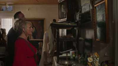 I knew there was something wrong
when I looked at it earlier. - The Madame Blanc Mysteries