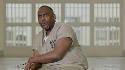 I knock on the door. "Robert." - Surviving R. Kelly